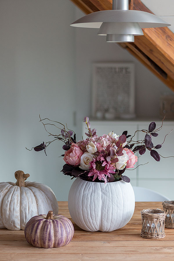 DIY Herbstdeko - Kürbis als Vase